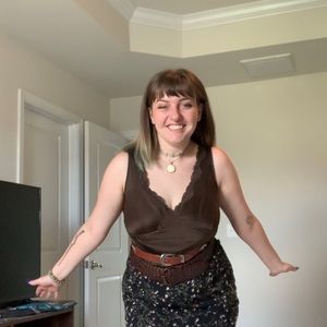 Meet your Posher, Lia